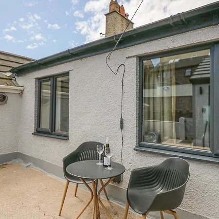 Victroneen Holiday home