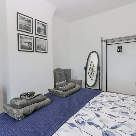 Victroneen Whitehaven